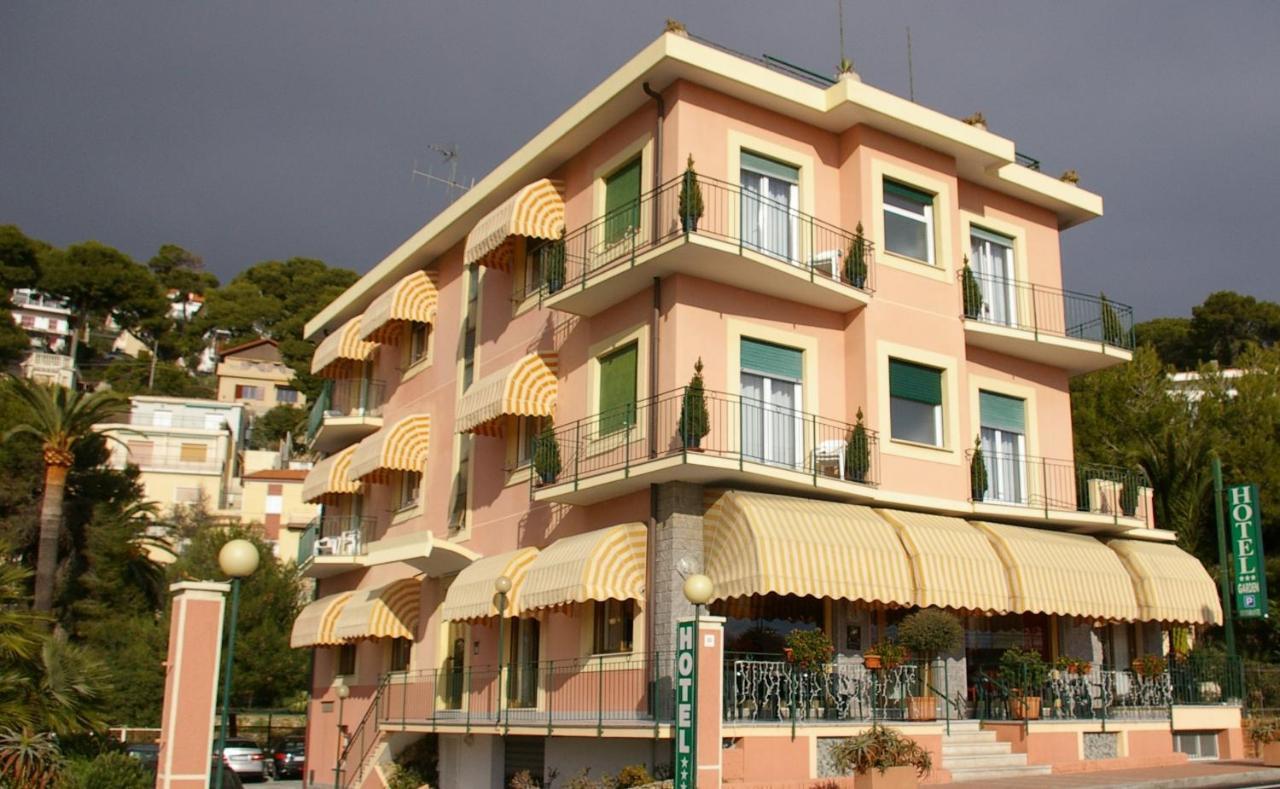 Hotel Garden Andora Экстерьер фото